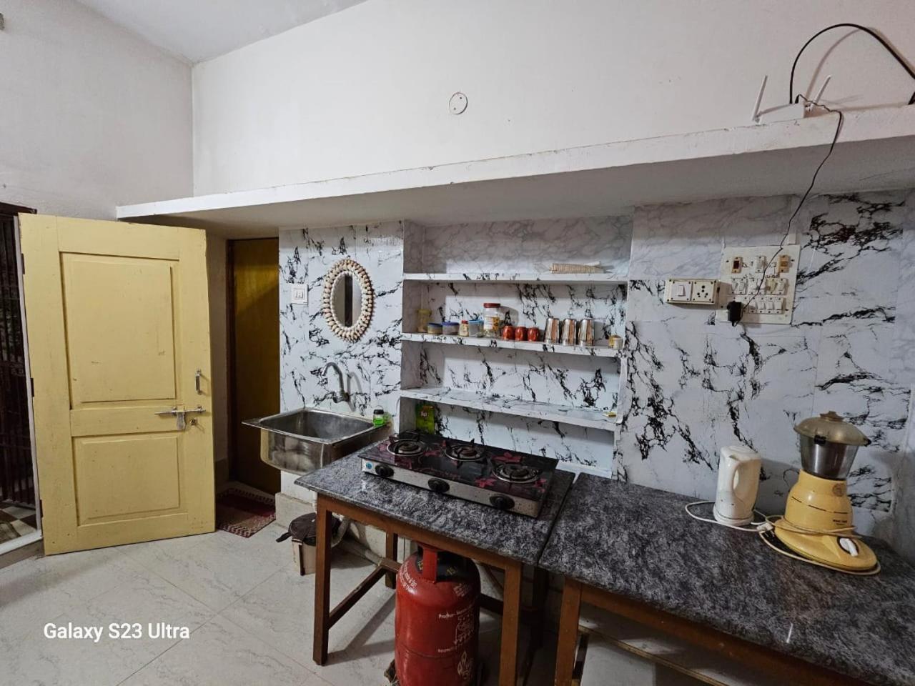 Sudha Kutir Puri Apartment ภายนอก รูปภาพ